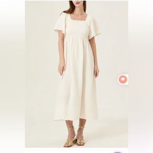 Nothing fits but Mela dress in blue rose